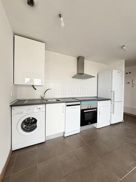 Foto 07c1cb70-7683-40f5-9c70-89bda7ba7a60. Rent flat with heating parking pool in primera fase-nuevo Tres Cantos Tres Cantos