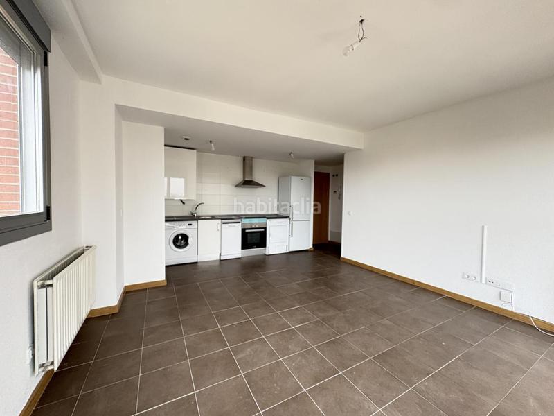 Foto 807adab9-1864-4668-b1ea-8a496cd85b0d. Rent flat with heating parking pool in primera fase-nuevo Tres Cantos Tres Cantos