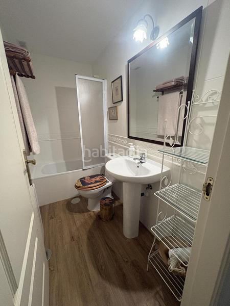 Foto 195f9cbe-52a8-4dfc-836b-ef05bfc3fb92. Rent ground floor with heating parking pool in Valdemarín Madrid