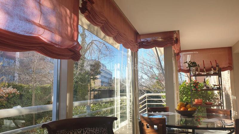 Foto 532bc1eb-728a-45c9-b567-179295c9b16c. Rent ground floor with heating parking pool in Valdemarín Madrid