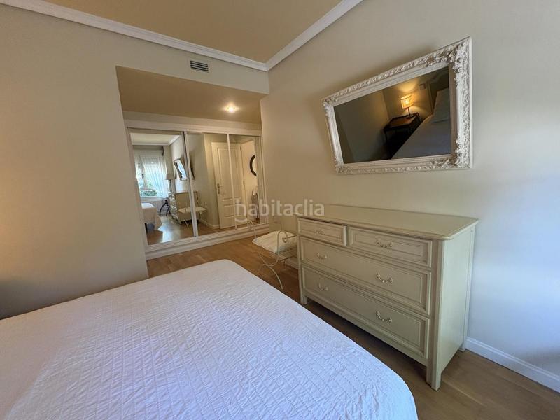 Foto 690518d6-98f3-4a3a-82d0-a017f618d87b. Rent ground floor with heating parking pool in Valdemarín Madrid