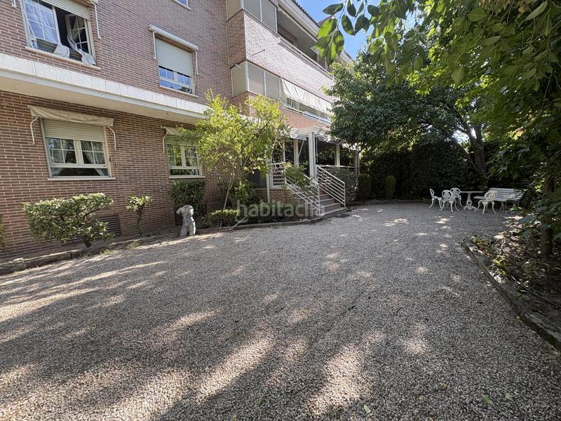 Foto 73408f3e-c8db-4e26-bb5c-d1860cfefc21. Rent ground floor with heating parking pool in Valdemarín Madrid