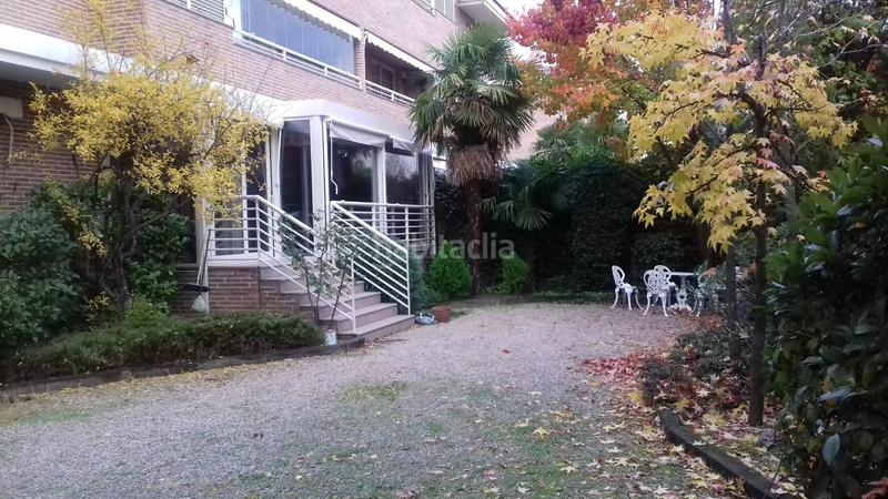 Foto 9c53172f-32ec-43db-b716-98a1a1cac007. Rent ground floor with heating parking pool in Valdemarín Madrid