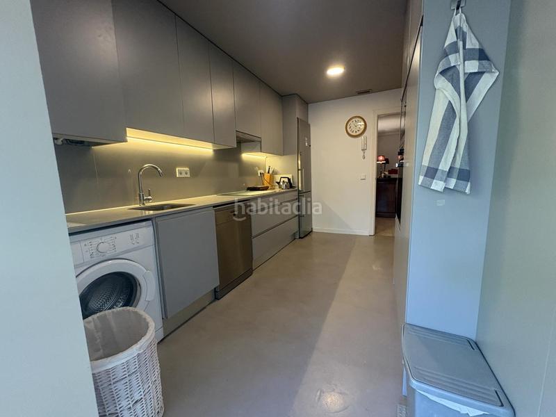 Foto c6aaf91b-3eeb-4249-9ac3-51879f95339c. Rent ground floor with heating parking pool in Valdemarín Madrid