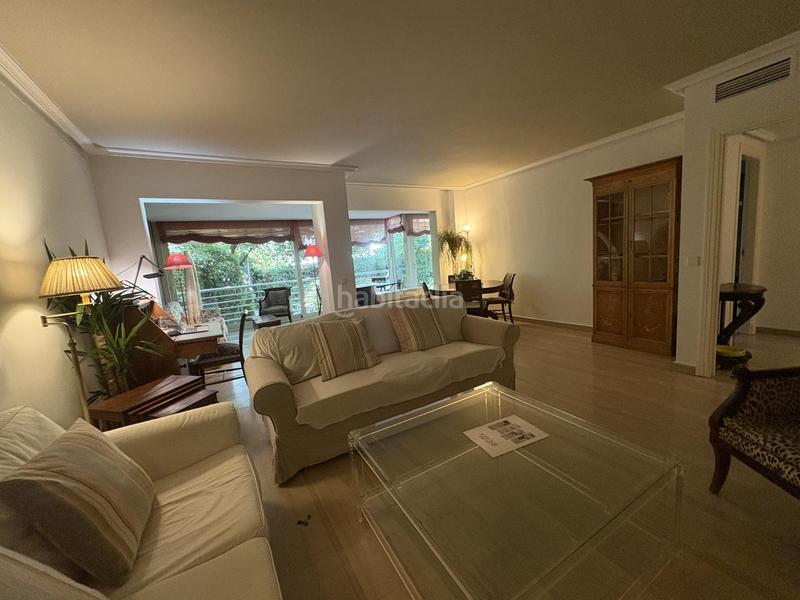 Foto cd623bda-cea6-408c-99c2-8fc6603441bc. Rent ground floor with heating parking pool in Valdemarín Madrid