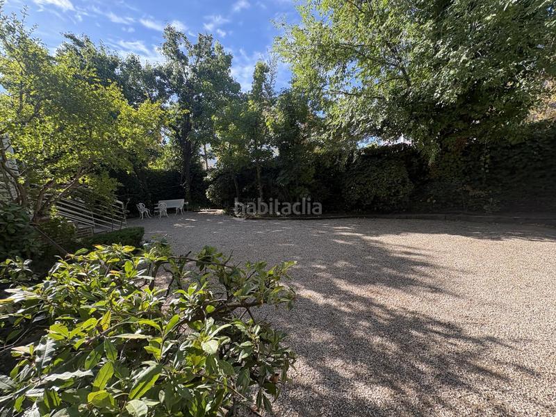 Foto 6fea61d7-bd6a-41bd-965f-fb9b39705ae9. Lloguer planta baixa amb calefacció aparcament piscina a Madrid