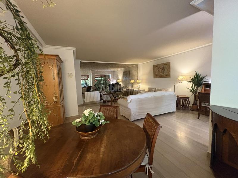 Foto 9e9f86ba-2a8b-4f8a-9ef4-3d37681afe1c. Lloguer planta baixa amb calefacció aparcament piscina a Madrid