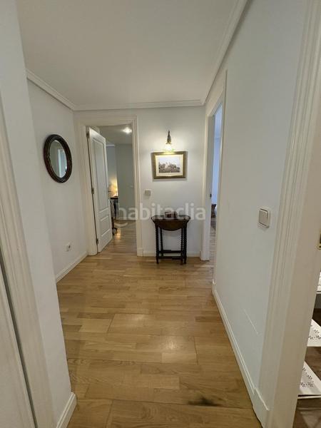 Foto c37afac5-a775-49a0-bbef-83771efcbb1a. Lloguer planta baixa amb calefacció aparcament piscina a Madrid