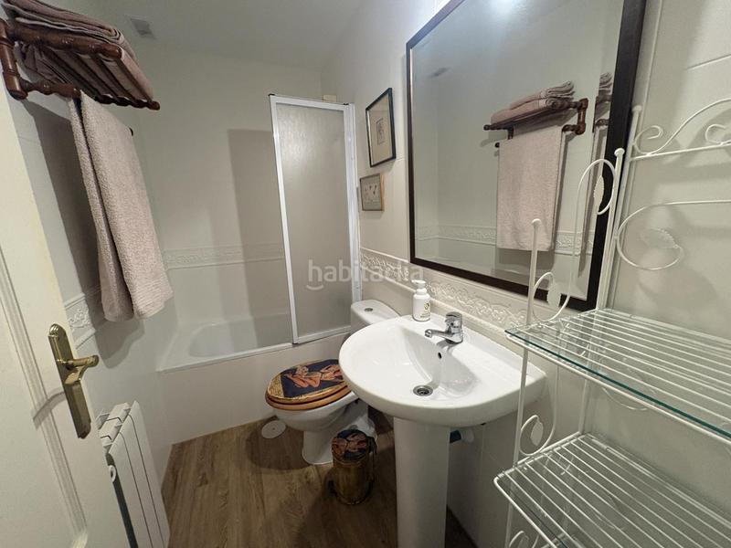 Foto db108d21-a0c2-441b-b101-25d81e57fc42. Lloguer planta baixa amb calefacció aparcament piscina a Madrid