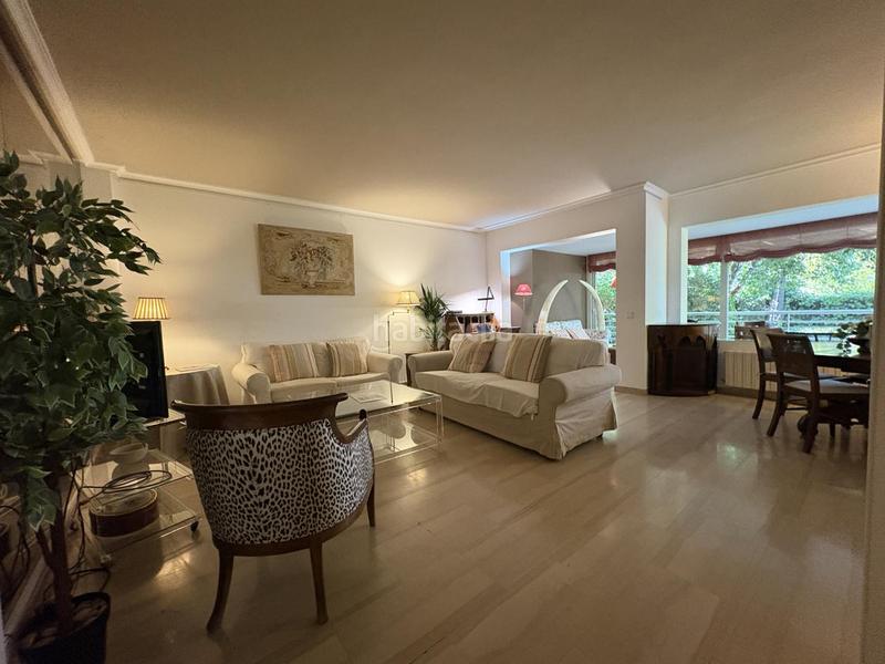 Foto 8e7383b0-bd78-491a-8c64-62dc19b5a2c0. Location rez-de-chaussée avec chauffage parking piscine dans Madrid