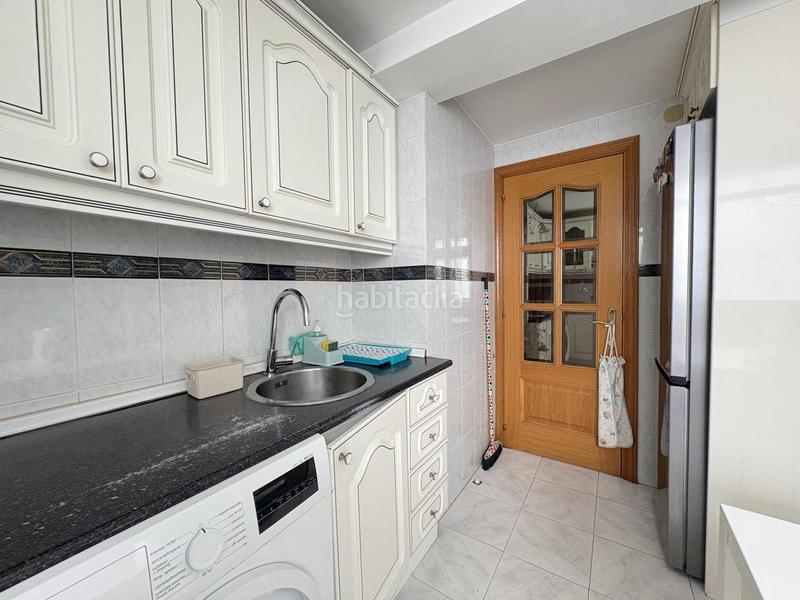 Foto 6c0a462b-cb21-4738-a448-3403cecb8d58. Rent flat with heating parking in Valderas-Los Castillos Alcorcón