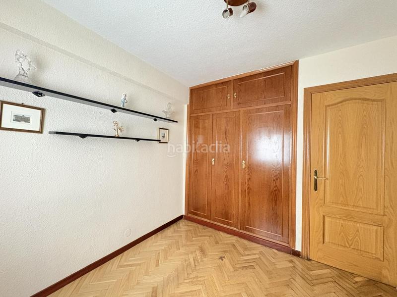 Foto dbc0352c-8cc5-4516-b0eb-dd45c2e8e64b. Rent flat with heating parking in Valderas-Los Castillos Alcorcón