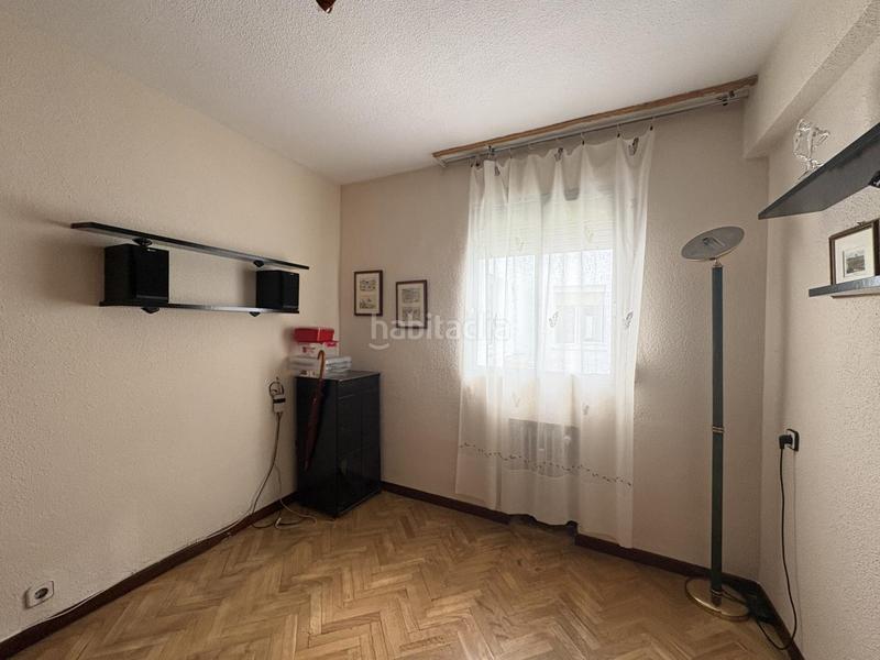 Foto e98755e3-9a3e-4607-8d13-e7208d53c3ba. Rent flat with heating parking in Valderas-Los Castillos Alcorcón