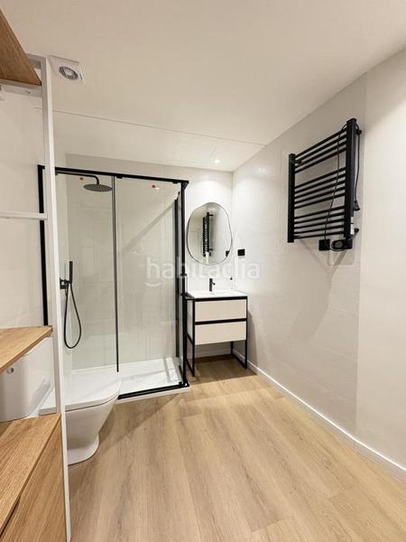 Foto 5fe228c5-6d06-4cab-9a66-7626665b336c. Rent ground floor with heating in Alameda de Osuna Madrid