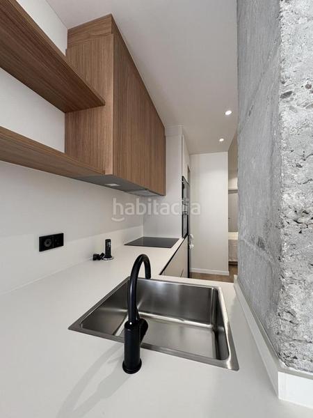 Foto 7f9a8a3c-d3c3-4070-8029-c0dc663b26e1. Rent ground floor with heating in Alameda de Osuna Madrid