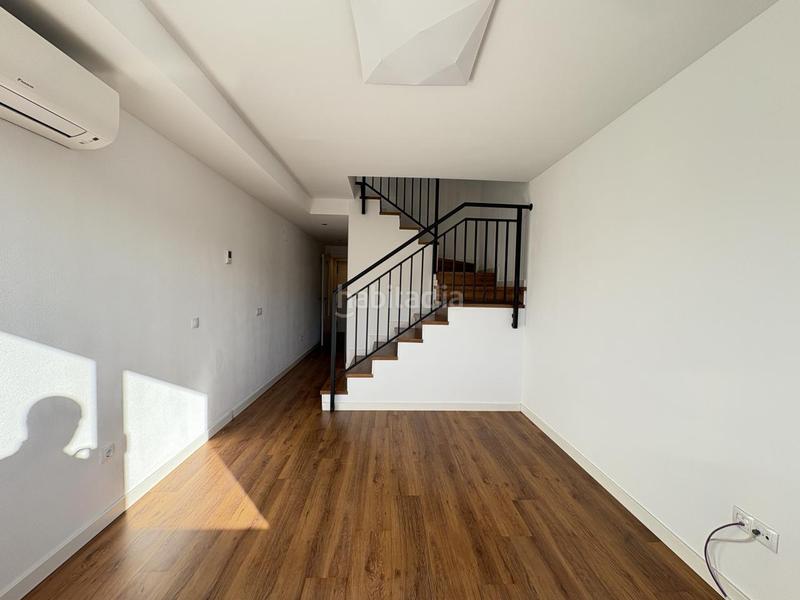 Foto b700e3ed-7545-464c-8159-4d3d851c2db5. Affitto duplex con riscaldamento parcheggio in Somosaguas Pozuelo de Alarcón