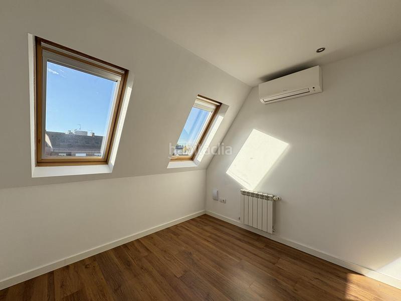 Foto 6d2cb91c-d3af-4271-9ff4-39c1ca209506. Location duplex avec chauffage parking dans Somosaguas Pozuelo de Alarcón