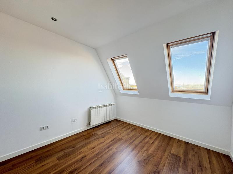 Foto 861de71a-a673-4f7b-9f98-36bc8339c411. Location duplex avec chauffage parking dans Somosaguas Pozuelo de Alarcón