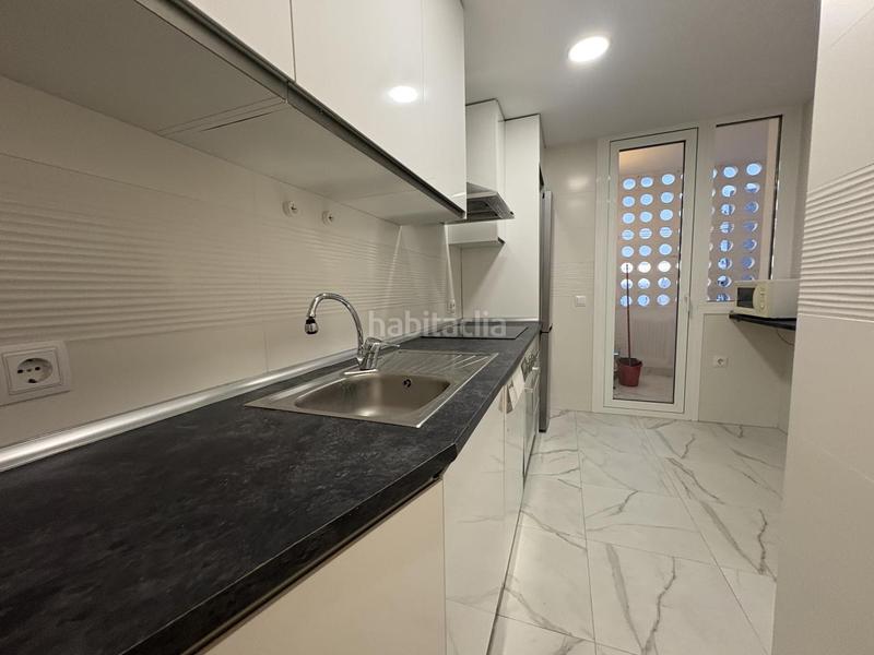 Foto 25462f8e-710c-4d25-a97f-f3fdd473ed34. Miete etagenwohnung mit heizung in Niño Jesús Madrid