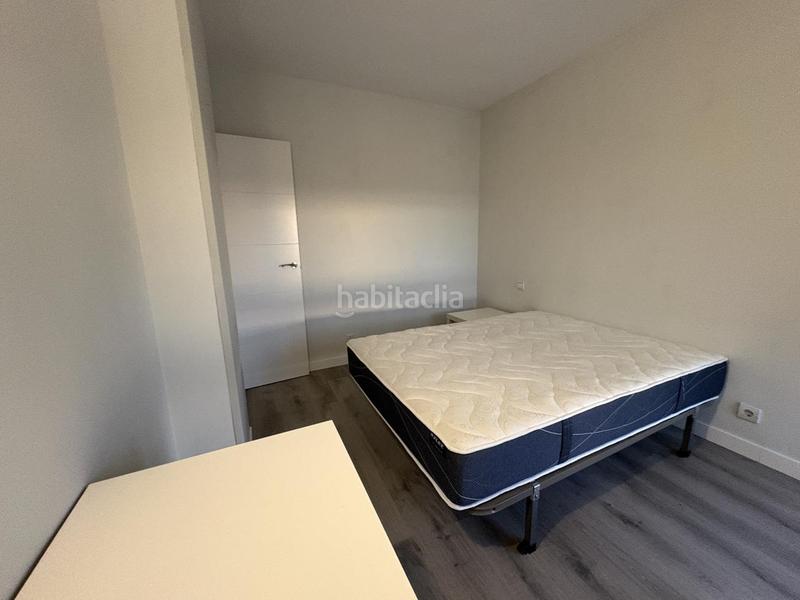 Foto b0877058-9bf7-4b45-86c8-d535f134c679. Rent flat with heating in Niño Jesús Madrid