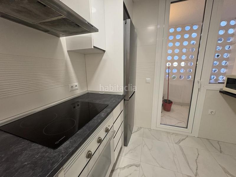 Foto c476acfc-f535-4840-aa71-4a2937096edf. Rent flat with heating in Niño Jesús Madrid