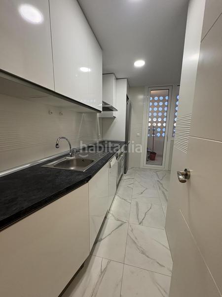 Foto e272a22a-00d3-41bf-9400-189c5491cf44. Rent flat with heating in Niño Jesús Madrid