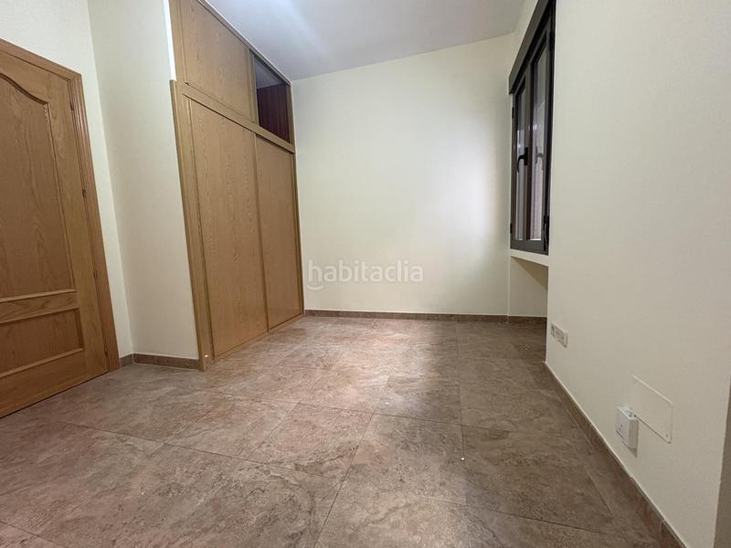Foto e7d2f2a7-859b-4c15-a749-e6c5ea5a01bf. Miete erdgeschoss mit heizung in Trafalgar Madrid