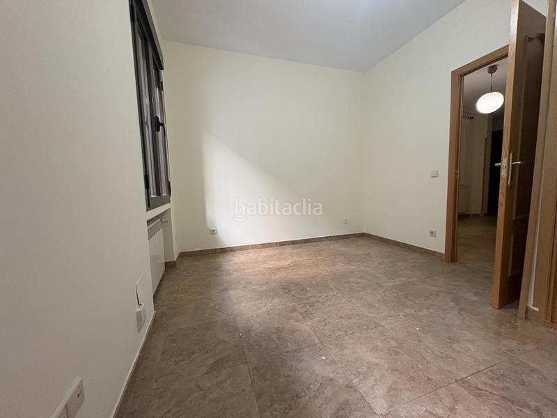 Foto afa6aa92-7916-4249-89b3-a86da2061a35. Alquiler planta baja en Trafalgar Madrid