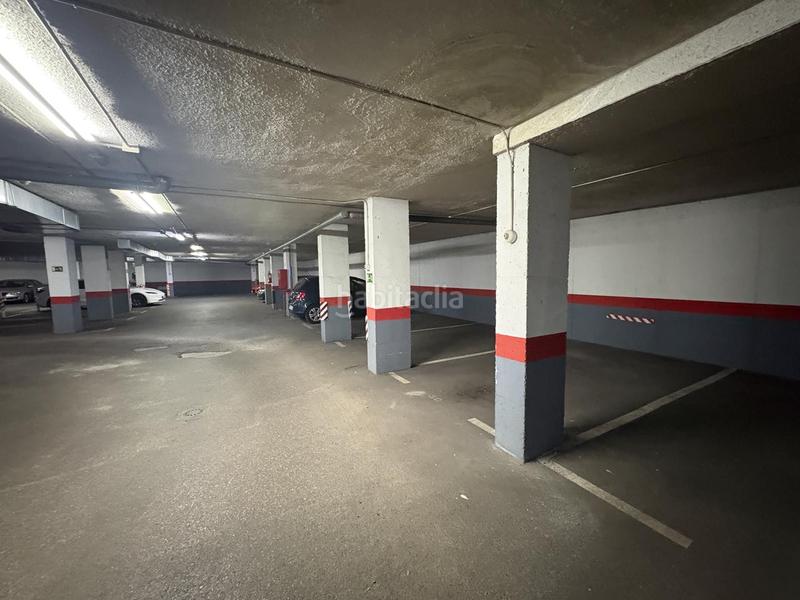 Foto 2e65f20e-08d2-4bf1-86da-a4c453c477b6. Rent flat with heating parking pool in Rejas Madrid