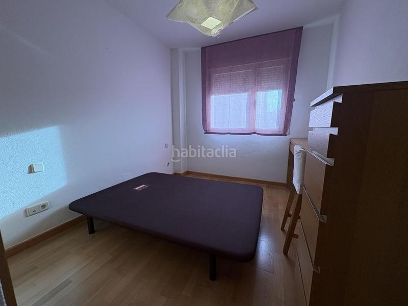 Foto 595c0347-4f1d-43ae-976d-f8b08ede58d9. Alquiler piso en Rejas Madrid