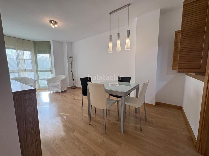 Foto a9f91d35-54b2-4d21-b2a2-ed6bb1ebd5ec. Alquiler piso en Rejas Madrid