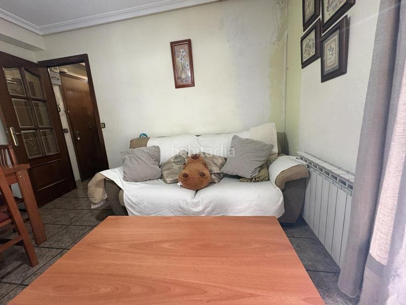 Foto a5d6a2e3-292e-4d9a-a3c9-8b6204270c36. Pis amb calefacció a Entrevías Madrid