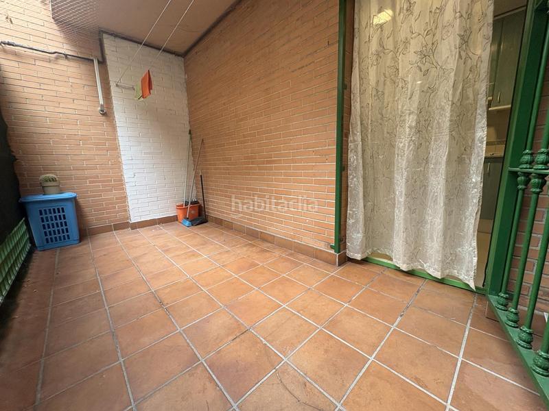 Foto 8cef2965-1f73-462a-8abf-1de89fd067d2. Ground floor with heating in San Diego Madrid