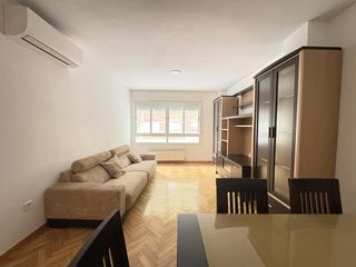 Rent Ground floor  Del ferrol