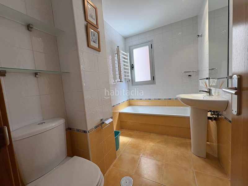 Foto cd1a1e78-ced4-4696-99ff-8e7ec2e2ca4e. Pis amb calefacció aparcament piscina a Rejas Madrid