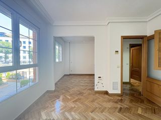 Rent Studio  Calle del peso hispano