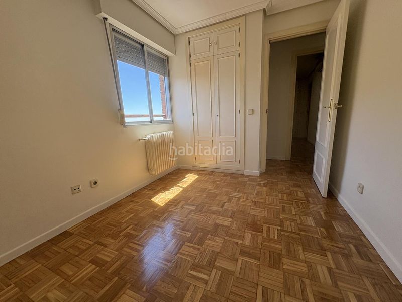 Foto 6f7bcbbb-d32a-4816-a767-b1eeea611a71. Dúplex en Palomeras Sureste Madrid