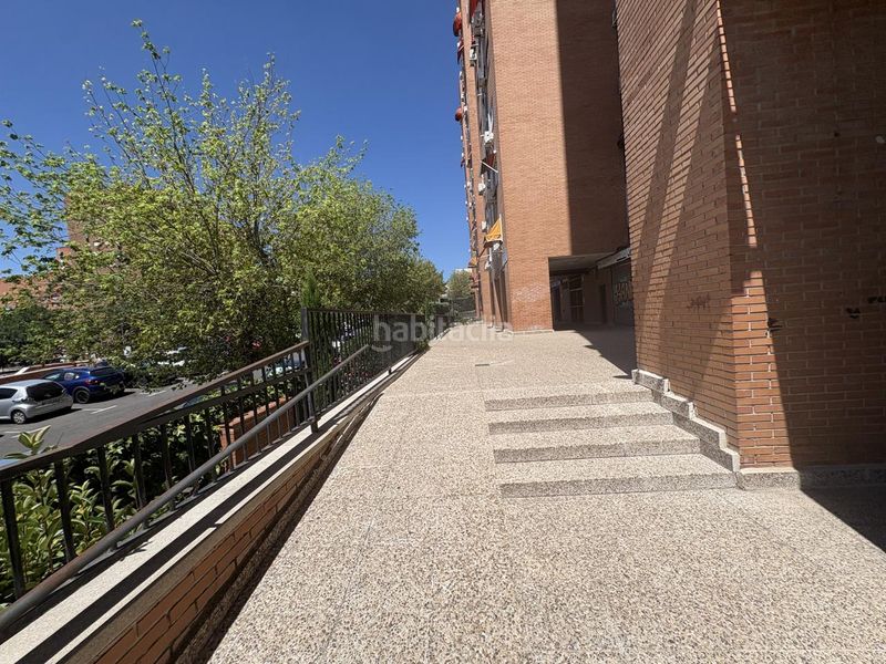 Foto c04842a8-9b71-48c7-a35f-62e80afb630d. Dúplex en Palomeras Sureste Madrid