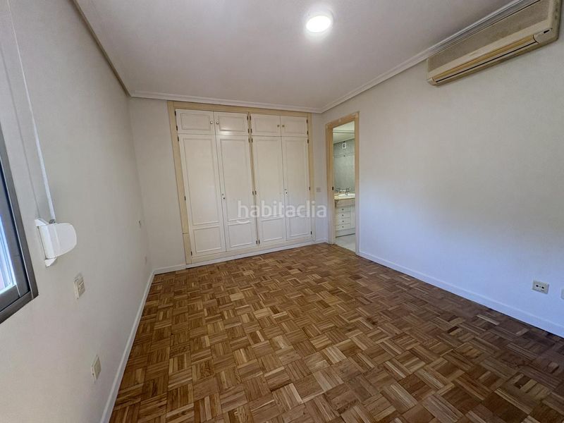 Foto fb7d82d6-dc19-4ea7-a1b8-63f818167ad2. Dúplex en Palomeras Sureste Madrid