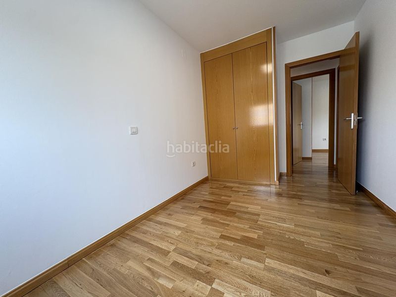 Foto aa37e81c-390f-4591-9b1e-f0d627d5ad53. Pis amb calefacció aparcament piscina a Rejas Madrid