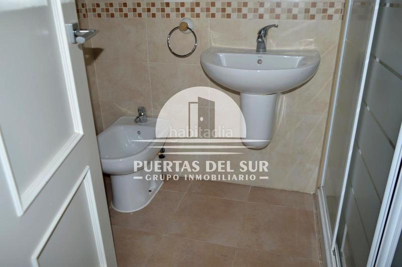 Foto 9de4f3cd-acbc-4fac-b9f2-4859fa9ad4c9. Erdgeschoss mit pool in Aguadulce - Almadraba - Punta Candor Rota