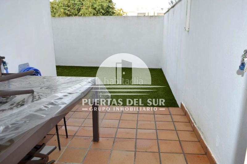 Foto b7643995-c733-4129-b669-a6d8bda552e3. Piano terra con piscina in Aguadulce - Almadraba - Punta Candor Rota