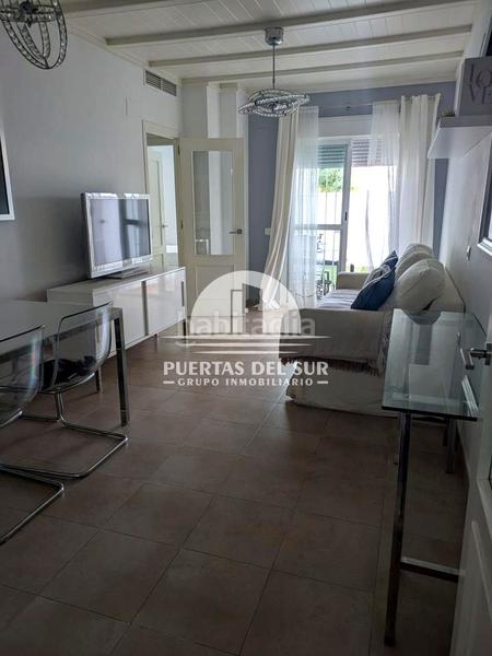 Foto f0581714-5d47-4cab-a413-a7d120e12965. Planta baixa amb piscina a Aguadulce - Almadraba - Punta Candor Rota