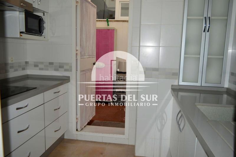 Foto 620b0939-a763-46d0-8881-c363da6182d0. Planta baja en Aguadulce - Almadraba - Punta Candor Rota