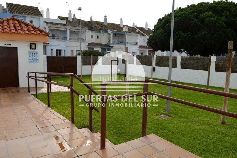 Foto afe1ea96-7128-4d19-a2dd-ff4b5b690058. Planta baja en Aguadulce - Almadraba - Punta Candor Rota