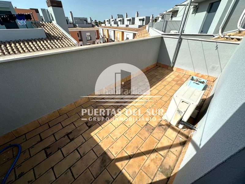 Foto d815469b-97e7-42a3-b172-6c1648b68eb4. Pis a Zona Carrefour Rota