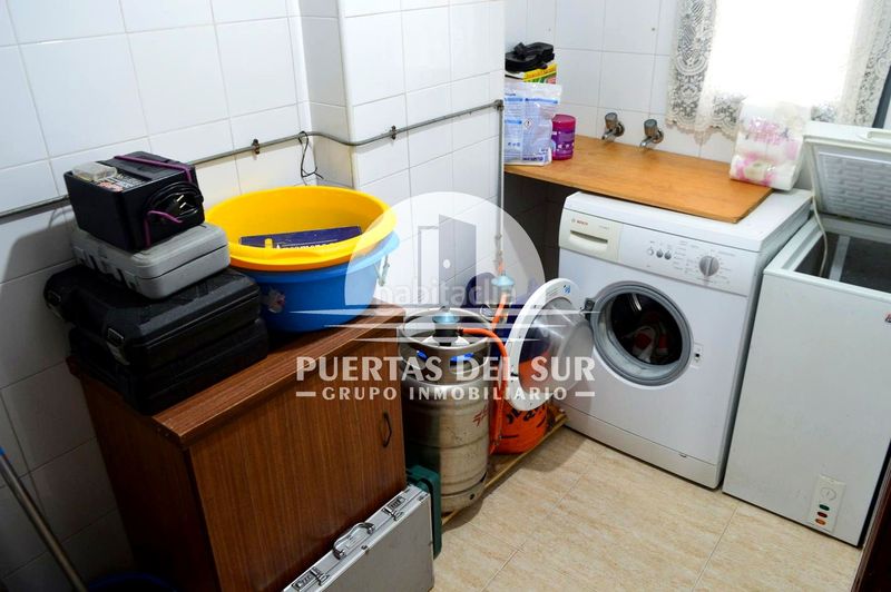 Foto ecafa7a0-db20-456f-8789-f6e93597c5de. Pis a Zona Carrefour Rota