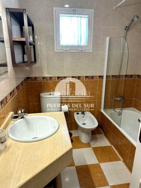 Foto d3943241-3366-48eb-b631-1315104e72bd. Casa amb aparcament a Aguadulce - Almadraba - Punta Candor Rota