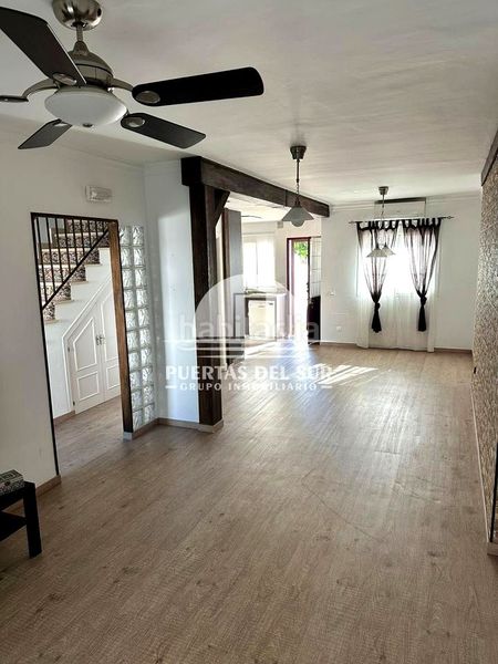 Foto da412b60-e209-4ec7-9400-aee6e8b301b9. Casa amb aparcament a Aguadulce - Almadraba - Punta Candor Rota