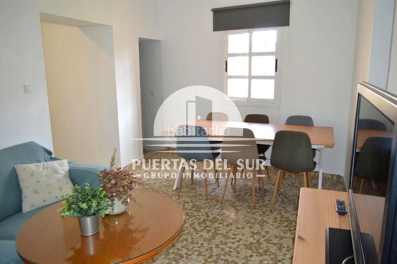 Foto 2215ac00-ee08-4832-a8e8-fe32db3cf1a1. Planta baixa a Centro - La Costilla Rota